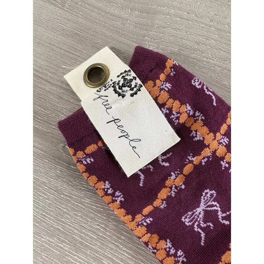 Free People bundle of 3 Tie a Bow Socks Purple Orange Raspberry Ice New‎ w/ Tags